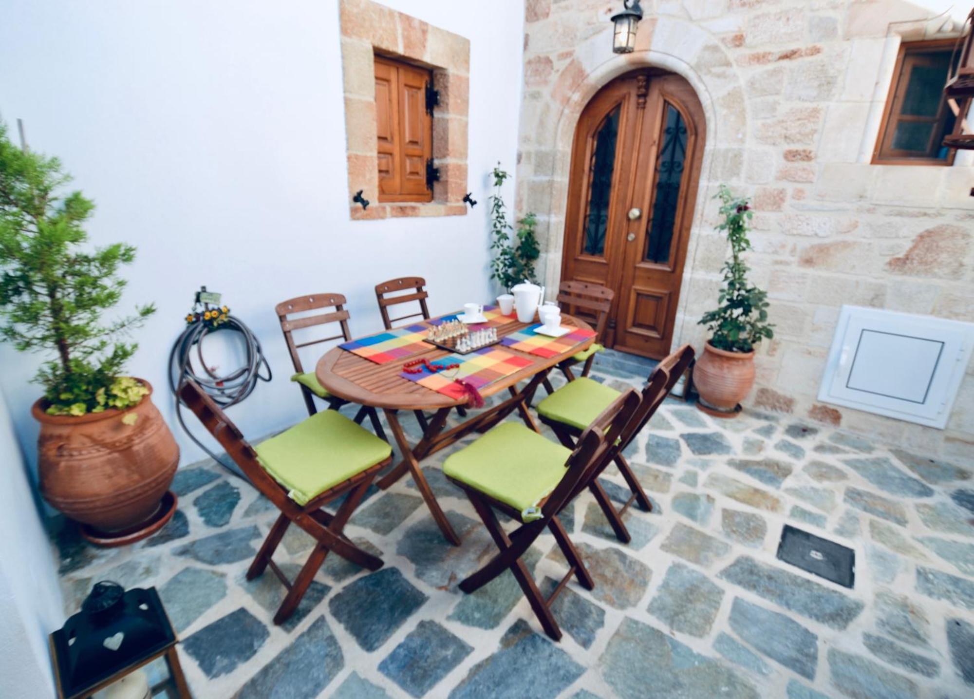Villa Patitiri Traditional House With Hot Tub Архангелос Екстериор снимка