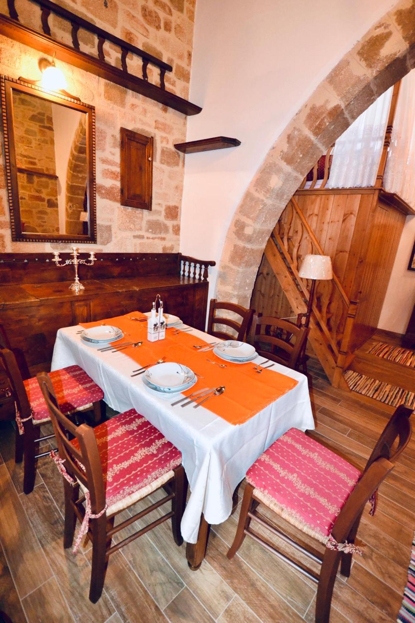 Villa Patitiri Traditional House With Hot Tub Архангелос Екстериор снимка
