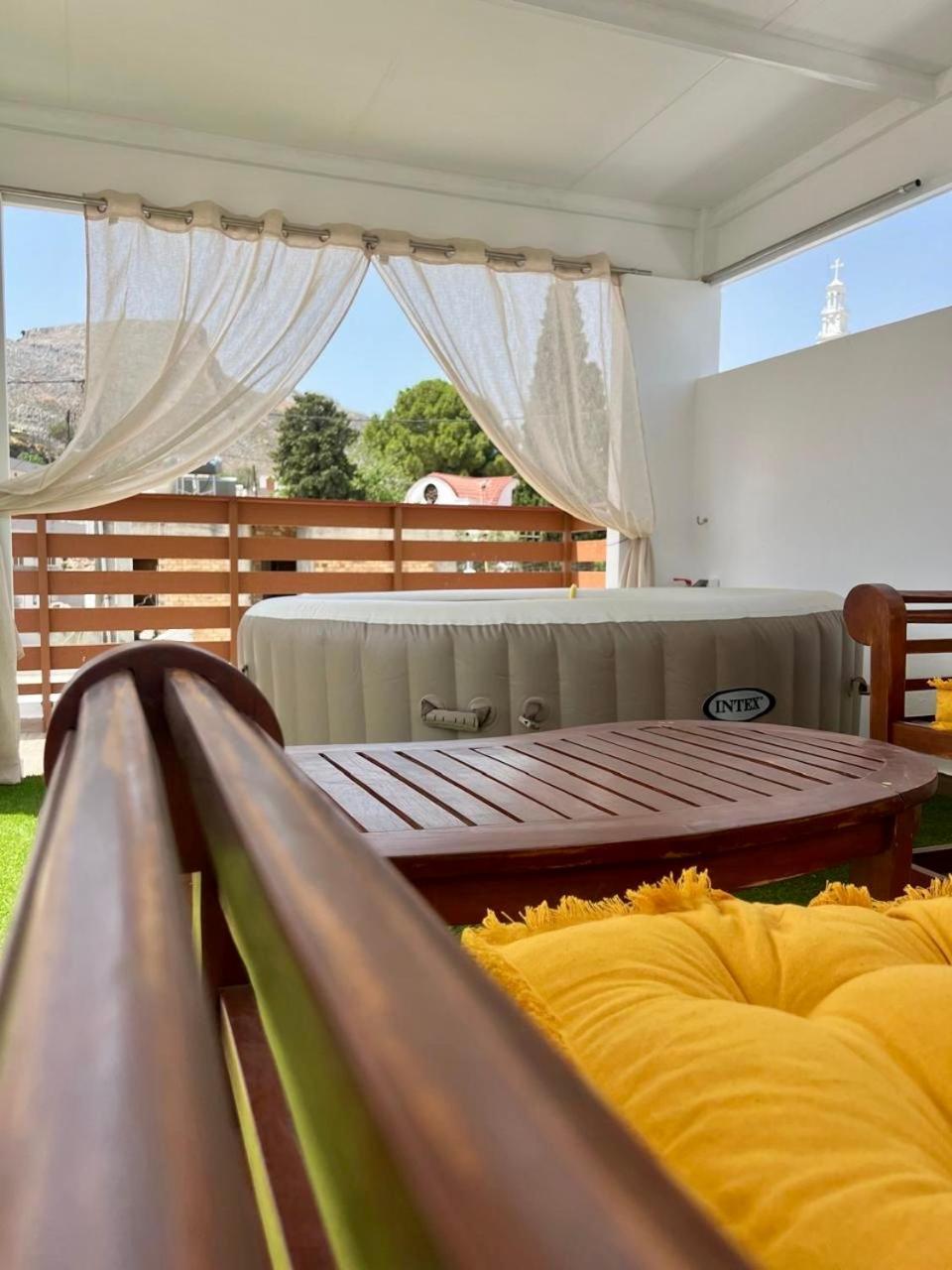 Villa Patitiri Traditional House With Hot Tub Архангелос Екстериор снимка
